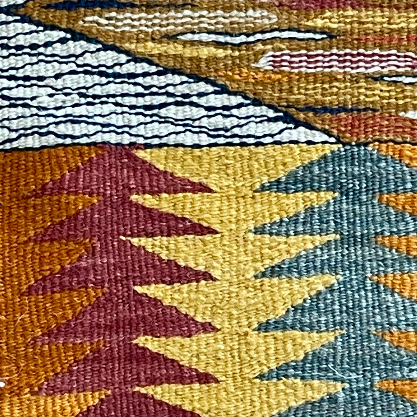 Moroccan Taznakht Rug ~ 'Aki'